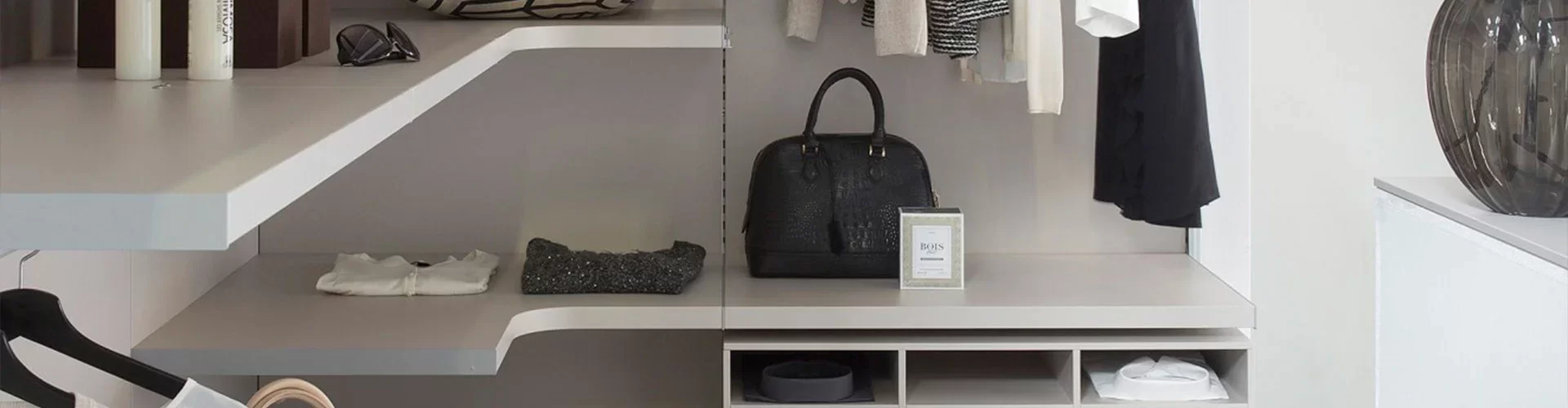 1020-maatwerkkasten_hoekkast-header.webp 1020-maatwerkkasten_hoekkast-header.webp